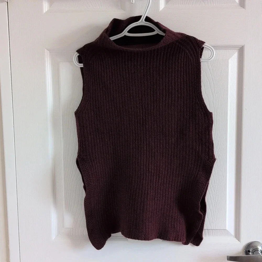 Aritzia Wilfred merino wool sweater vest burgundy Preppy Clean Girl Academic S - Picture 3 of 8